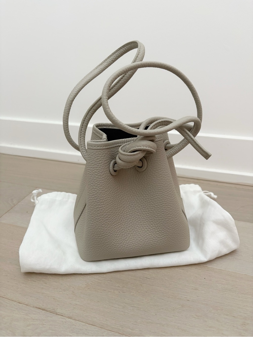 Vasic Bond Mini Mini Grey